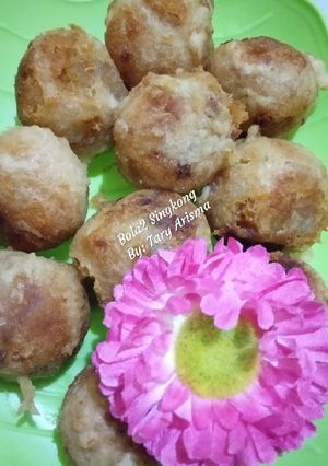 Foto resep Bola2 singkong Empuk didalam, Krispy di luar