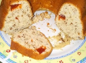 Una foto de Budín con pedacitos de membrillo y chocolate!