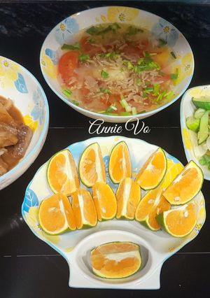 Hình của món Cơm nhà với các món tép khô.