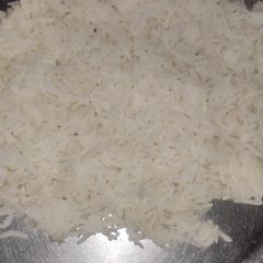 A picture of Plain rice.