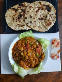 વેજ કોલ્હાપુરી (Veg Kolhapuri Recipe In Gujarati) રેસીપી મુખ્ય ફોટો