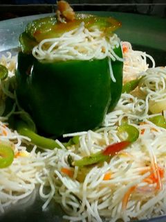 ক্যাপ্সিকাম হক্কা নুডলস (Capsicum hakka noddle's recipe in Bengali) রেসিপির প্রধান ছবি