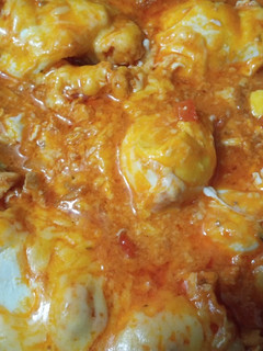 Una foto de Shakshuka con atún manjar