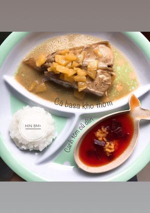 Hình của món Cá basa kho thơm.
