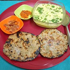 A picture of Spring Onion Rotla With Methi Kadhi (Herbed Curd curry) --- A winter Platter.