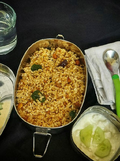 வேர்கடலை சாதம்(verkadalai sadam recipe in tamil) செய்முறை முக்கிய புகைப்படம்