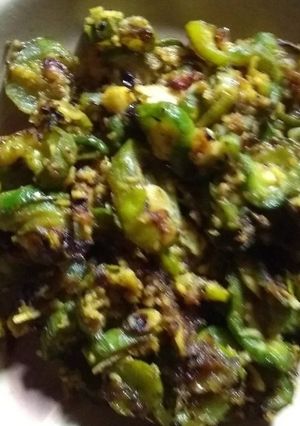 तोरी नारियल (Tori Nariyal recipe in Hindi) रेसिपी मुख्य फोटो