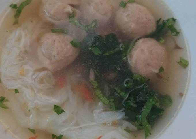 Resep Bakso Kuah Simple Oleh Fithrihanifah Cookpad