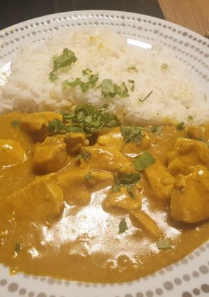 A picture of Chicken Korma.