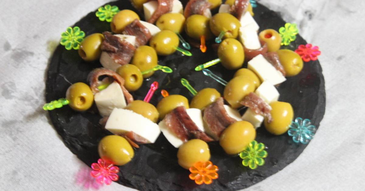 Banderillas de queso fresco con anchoas Receta de jorbasmar- Cookpad
