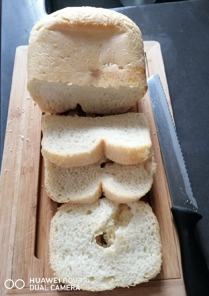 A picture of Machine Made Bread.