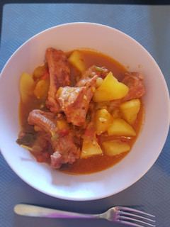 Una foto de Costillas de cerdo guisadas