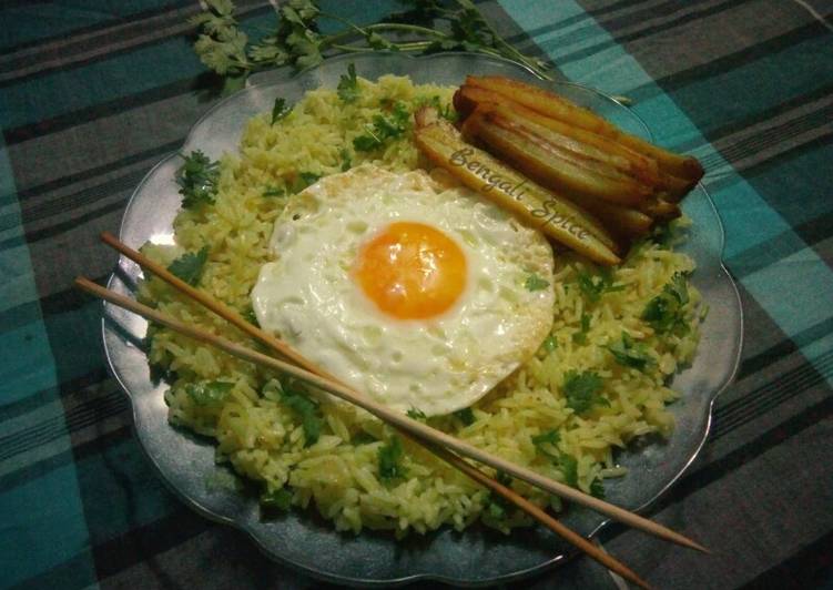 Recipe of Super Quick Homemade Egg Fried Rice with Baked Potato