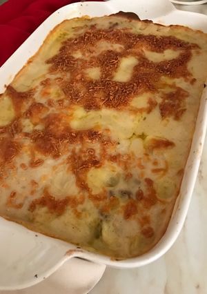 صورة لوصفة كوسة باللحم المفروم والباشميل