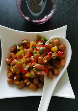 A picture of Boiled peanut snack.