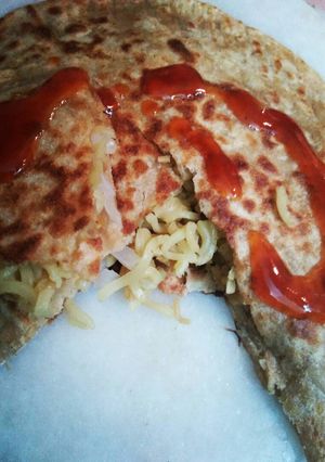 A picture of Maggie paratha.