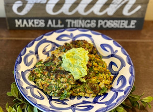 Una foto de Tortitas de acelgas y quinoa (Gluten free & dairy free)