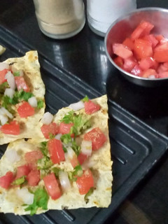 પાપડ સલાડ (papad salad recipe in gujarati) રેસીપી મુખ્ય ફોટો
