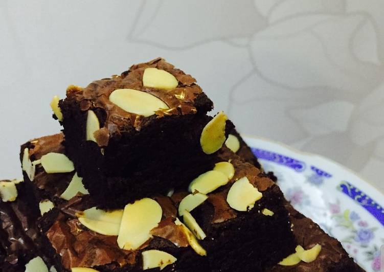 Almond Brownies Resep Chennie Zhang Super Nyoklat