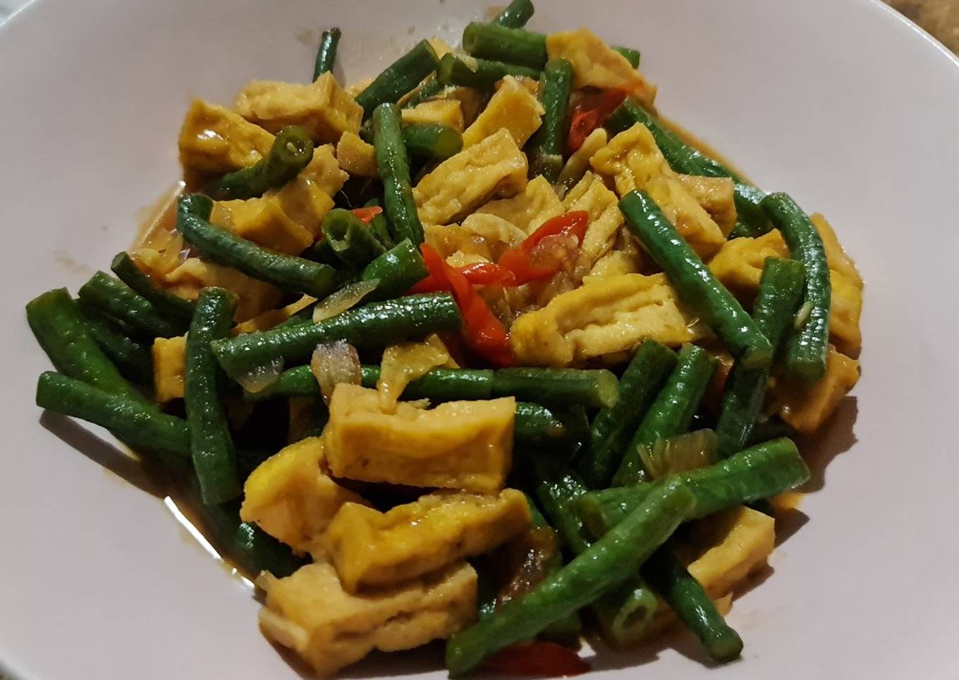 Tumis kacang panjang tahu