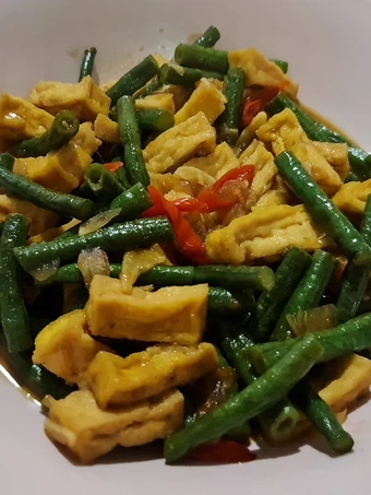 Langkah Mudah untuk Membikin Resep Tumis kacang panjang tahu yang Bisa Manjain Lidah Anti Ribet, Mantap