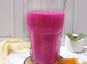 Gambar smoothies buah naga