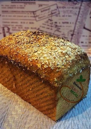 A picture of Honey Oat Bread.