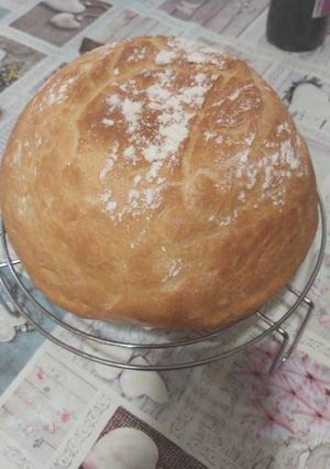 Una foto de Pan rápido y con bol de pyrex