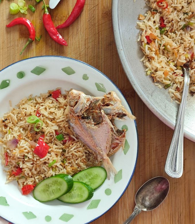 Foto resep Nasi Goreng Bumbu Iris (Dengan Ikan Asin)