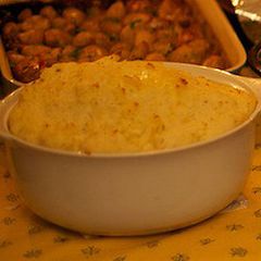 A picture of Mashed Potatoes.