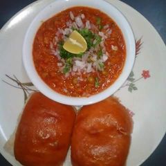 A picture of Pav bhaji.