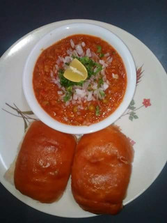 A picture of Pav bhaji.