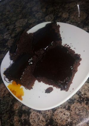 صورة لوصفة كاتو مع صوص الشوكولاتة