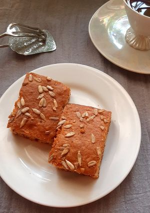 عکسی از دستور کیک تخته ای گردویی