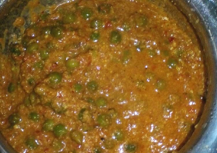 Easiest Way to Prepare Ultimate Khoya Mattar recipe