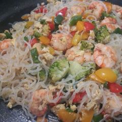 A picture of Keto pasta stirfry.