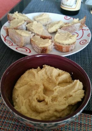 Une photo de Houmous