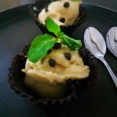 A picture of Chocolates cup banana ice cream.
