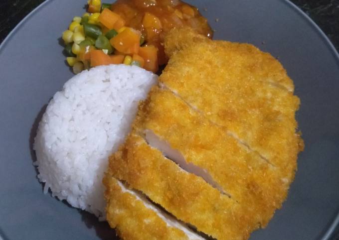 Cara bikin Chicken Katsu ala solaria Cara bikin Chicken Katsu ala solaria