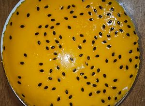 Una foto de Postre maracuyá