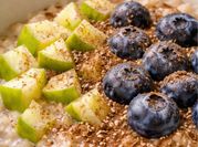 Una foto de avena y chia