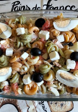 Una foto de Ensalada de pasta fría