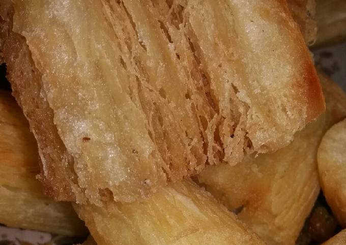 Bagaimana Membuat Singkong Keju Merekah Anti Gagal