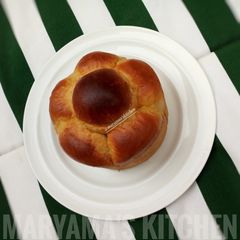 A picture of Milk bread.