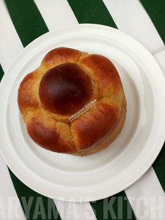 A picture of Milk bread.
