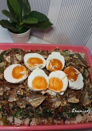 Foto resep Sego Momong (Nasi Bancakan Weton)