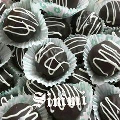 A picture of Bounty balls.