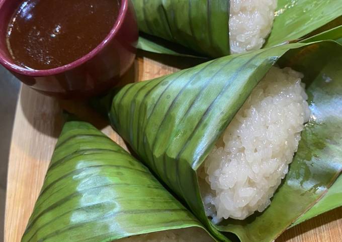Puto Mayasticky Rice Recipe By Albee Charis Ponio Cookpad