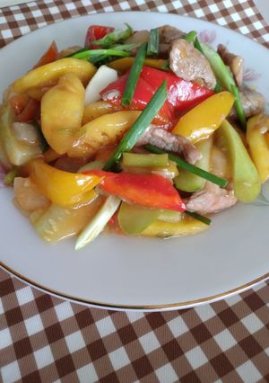 รูปของ หมูนุ่มผัดเปรี้ยวหวาน
