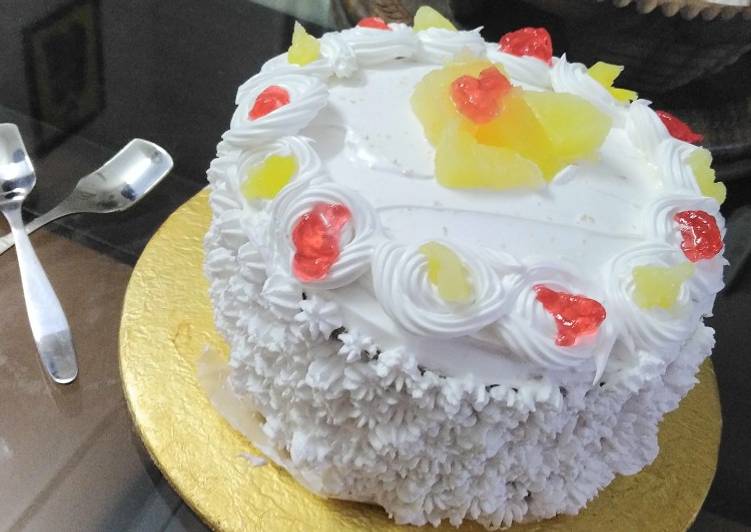 Pinapple cake (Eid special)